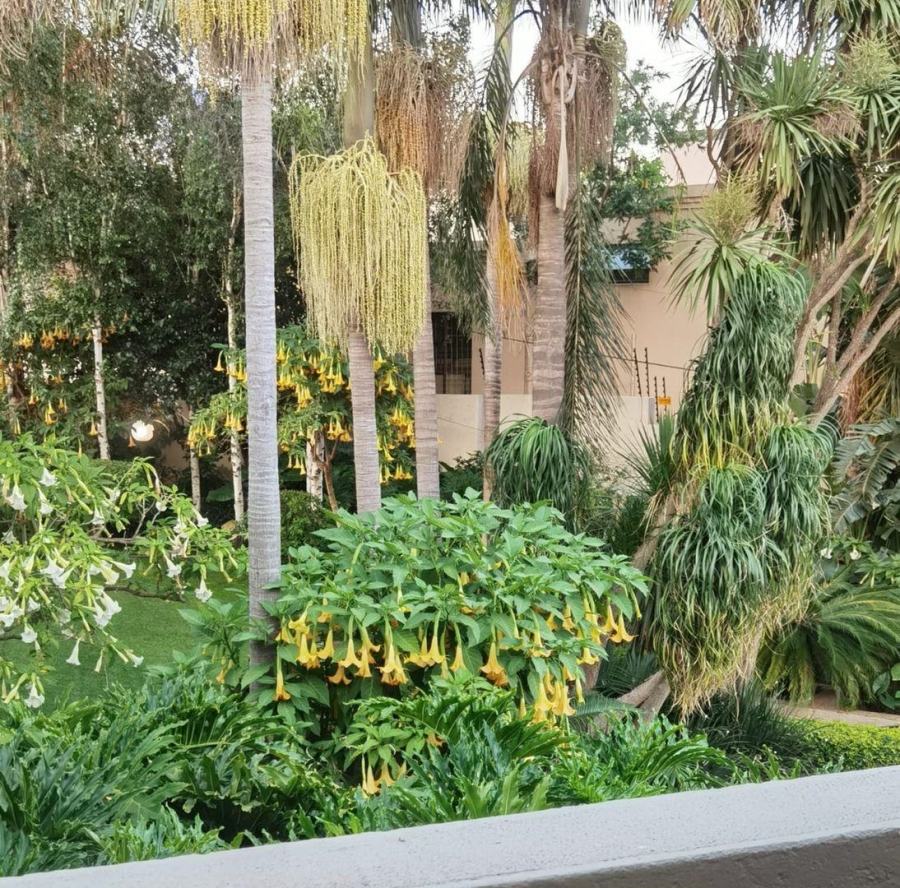 5 Bedroom Property for Sale in Fairland Gauteng