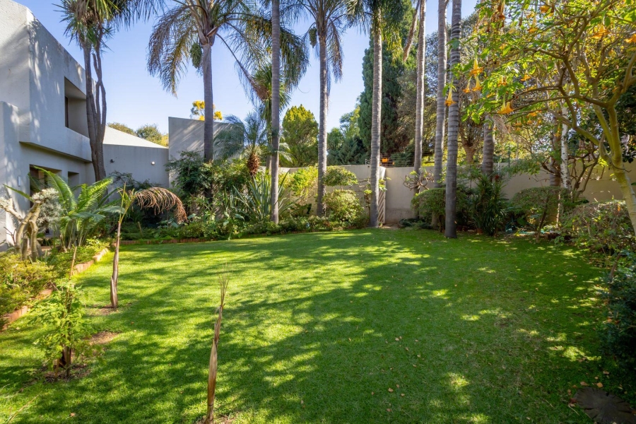 5 Bedroom Property for Sale in Fairland Gauteng