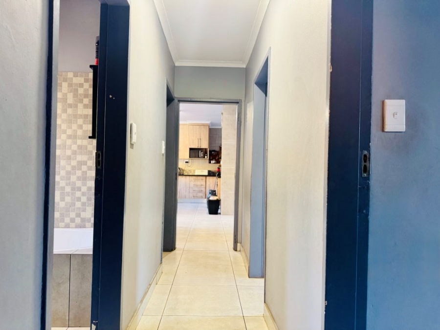 4 Bedroom Property for Sale in Sinoville Gauteng