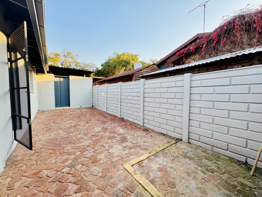 4 Bedroom Property for Sale in Sinoville Gauteng