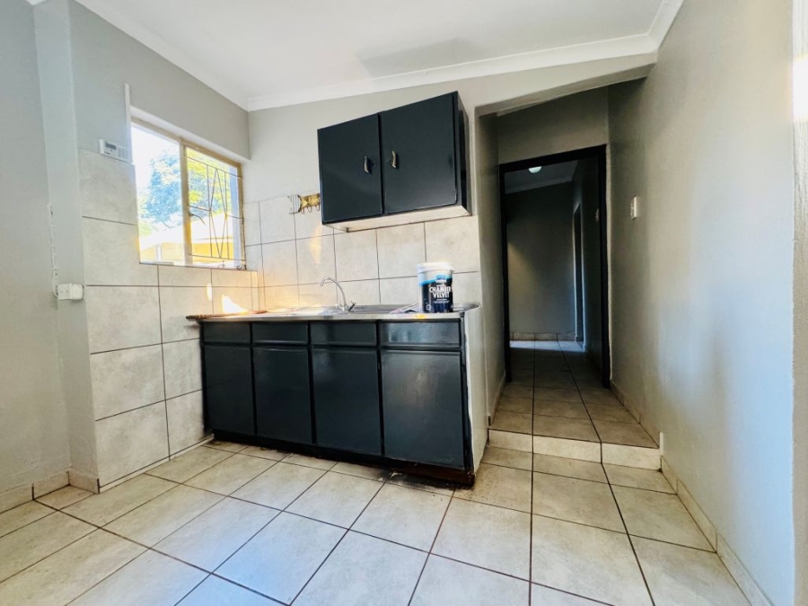 4 Bedroom Property for Sale in Sinoville Gauteng
