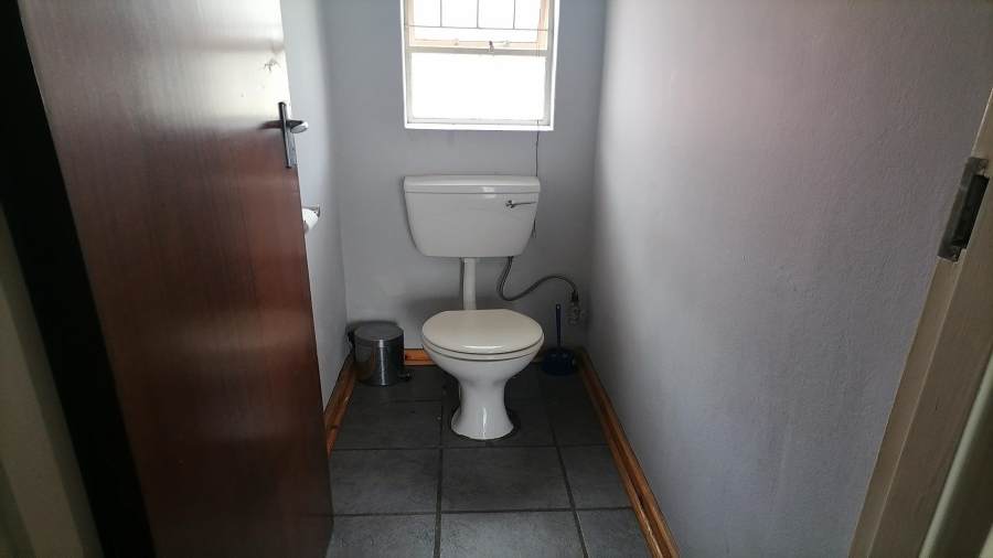 4 Bedroom Property for Sale in Vanderbijlpark SE 6 Gauteng