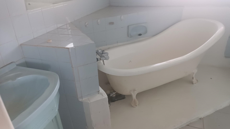 5 Bedroom Property for Sale in Mullerstuine Gauteng