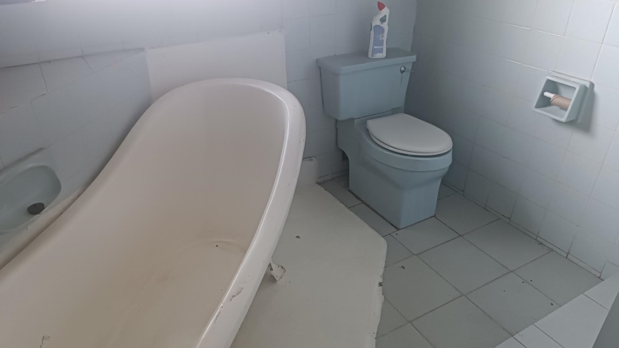 5 Bedroom Property for Sale in Mullerstuine Gauteng