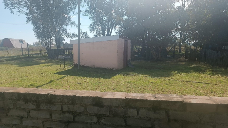 5 Bedroom Property for Sale in Mullerstuine Gauteng