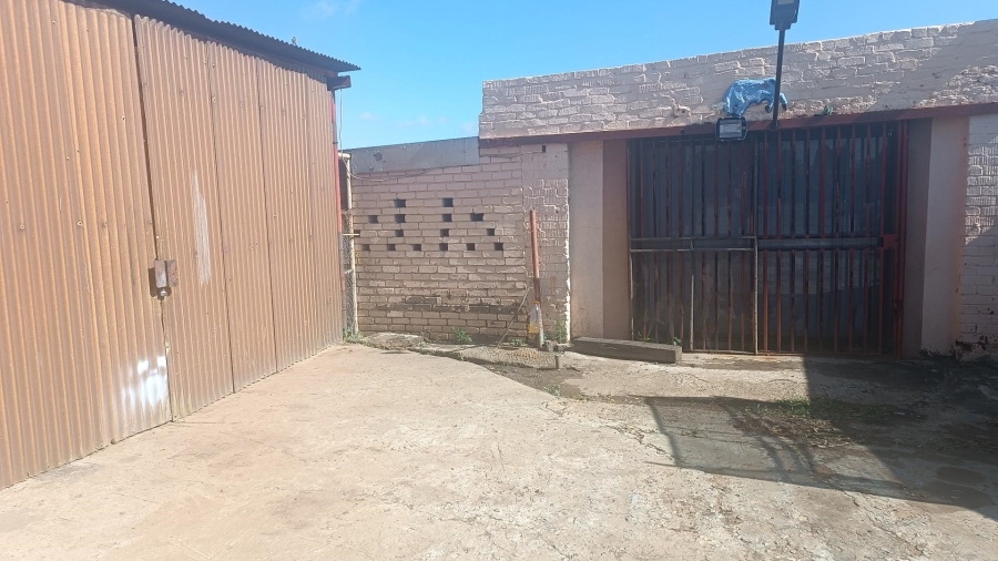 5 Bedroom Property for Sale in Mullerstuine Gauteng