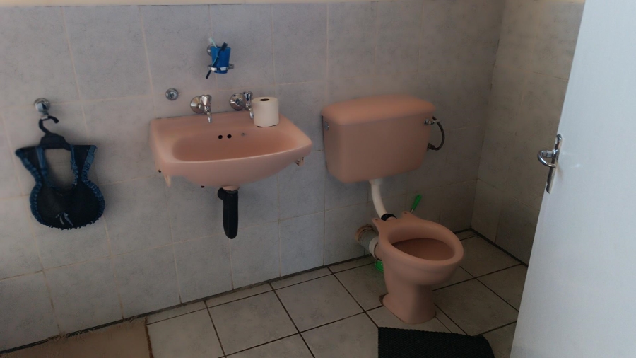 3 Bedroom Property for Sale in Rosashof Gauteng