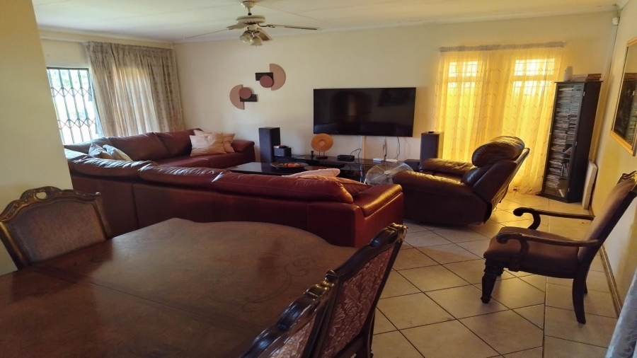3 Bedroom Property for Sale in Vanderbijlpark SE 6 Gauteng