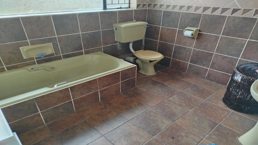 3 Bedroom Property for Sale in Vanderbijlpark SE 6 Gauteng
