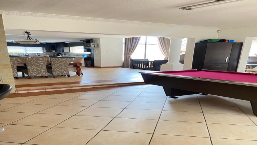 3 Bedroom Property for Sale in Vanderbijlpark SE 8 Gauteng