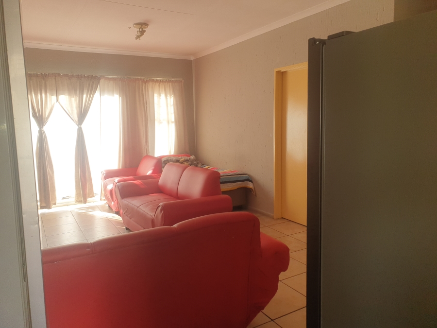 1 Bedroom Property for Sale in Klippoortje Gauteng