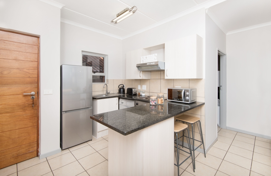To Let 2 Bedroom Property for Rent in Esther Park Gauteng