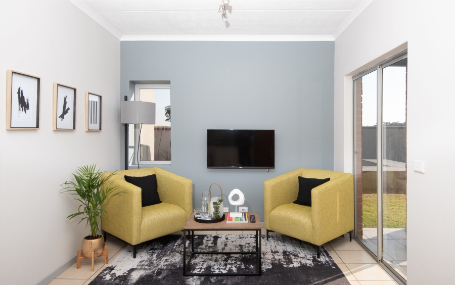 To Let 2 Bedroom Property for Rent in Esther Park Gauteng