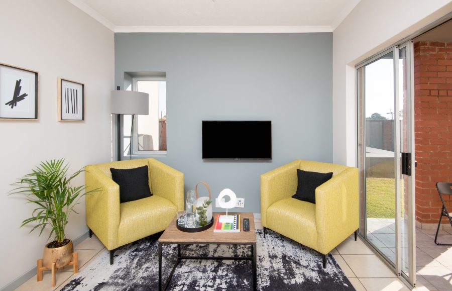 To Let 2 Bedroom Property for Rent in Esther Park Gauteng
