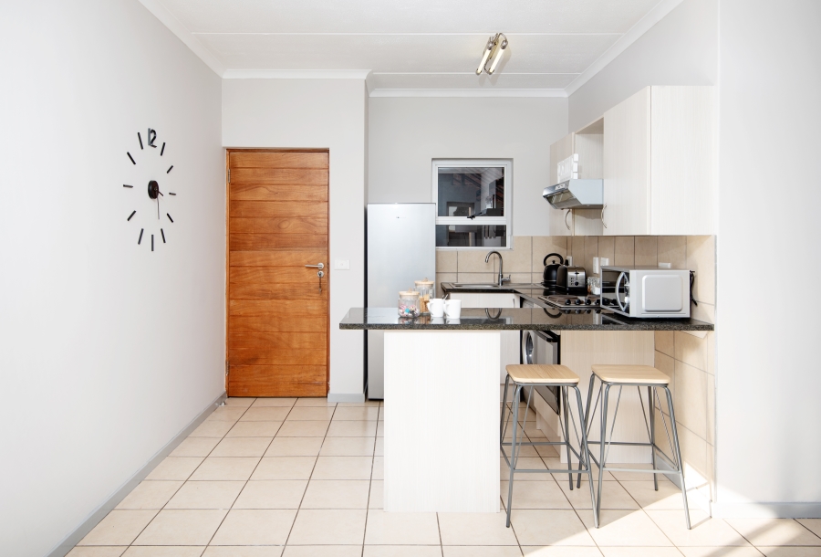 To Let 2 Bedroom Property for Rent in Esther Park Gauteng