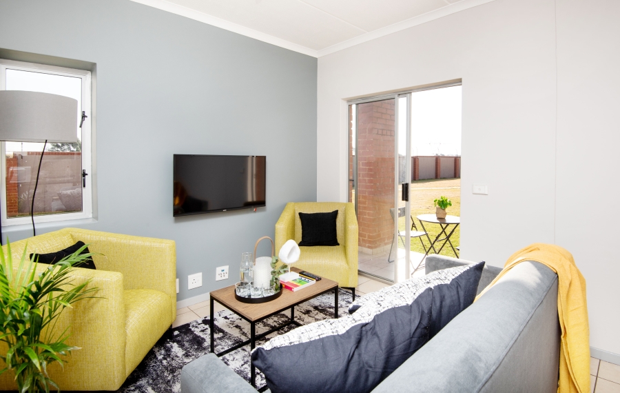 To Let 2 Bedroom Property for Rent in Esther Park Gauteng