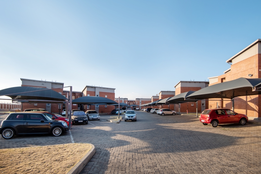 To Let 2 Bedroom Property for Rent in Esther Park Gauteng