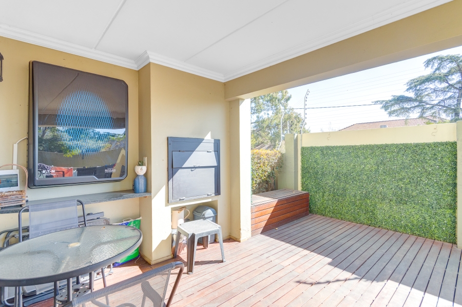 3 Bedroom Property for Sale in Barbeque Downs Gauteng