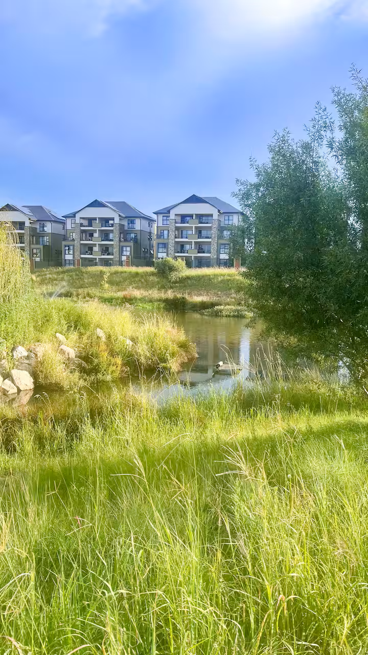 To Let 3 Bedroom Property for Rent in Waterfall Gauteng