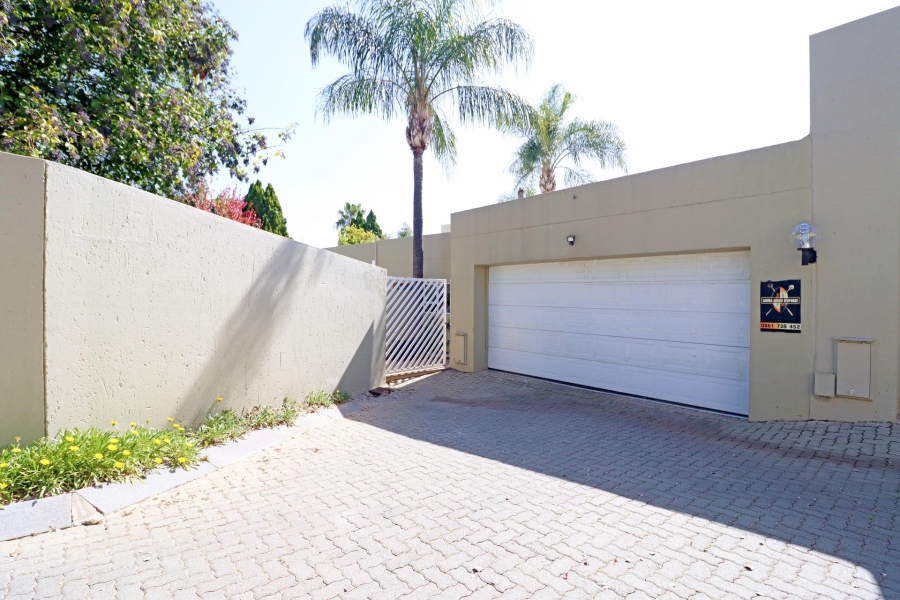 3 Bedroom Property for Sale in Sunninghill Gauteng