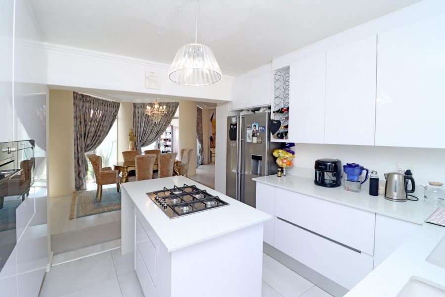 3 Bedroom Property for Sale in Sunninghill Gauteng