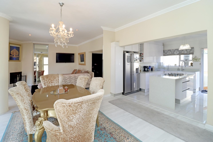 3 Bedroom Property for Sale in Sunninghill Gauteng