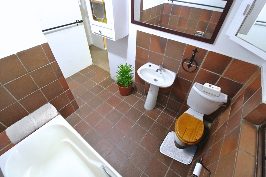 4 Bedroom Property for Sale in Eldoraigne Gauteng