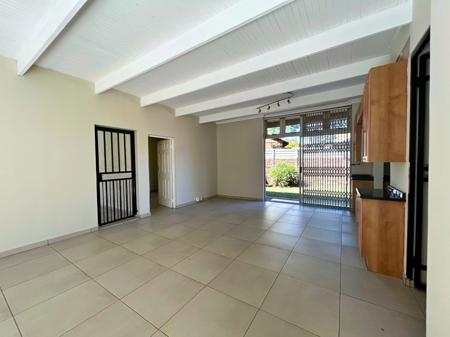 4 Bedroom Property for Sale in Wierda Park Gauteng