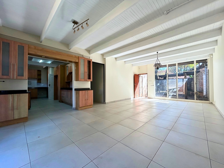4 Bedroom Property for Sale in Wierda Park Gauteng