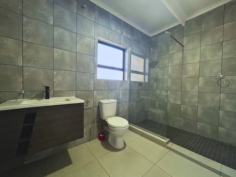 4 Bedroom Property for Sale in Wierda Park Gauteng