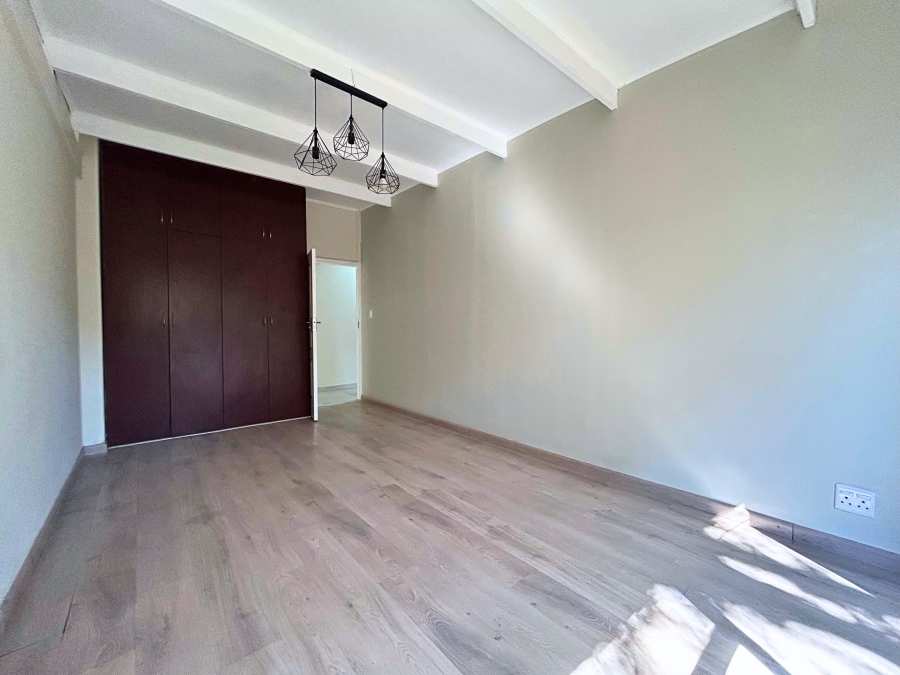 4 Bedroom Property for Sale in Wierda Park Gauteng