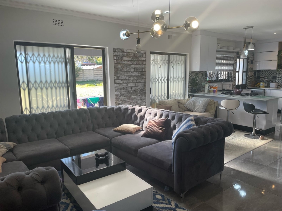 3 Bedroom Property for Sale in Witpoortjie Gauteng
