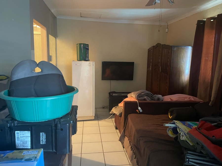 3 Bedroom Property for Sale in Breaunanda Gauteng