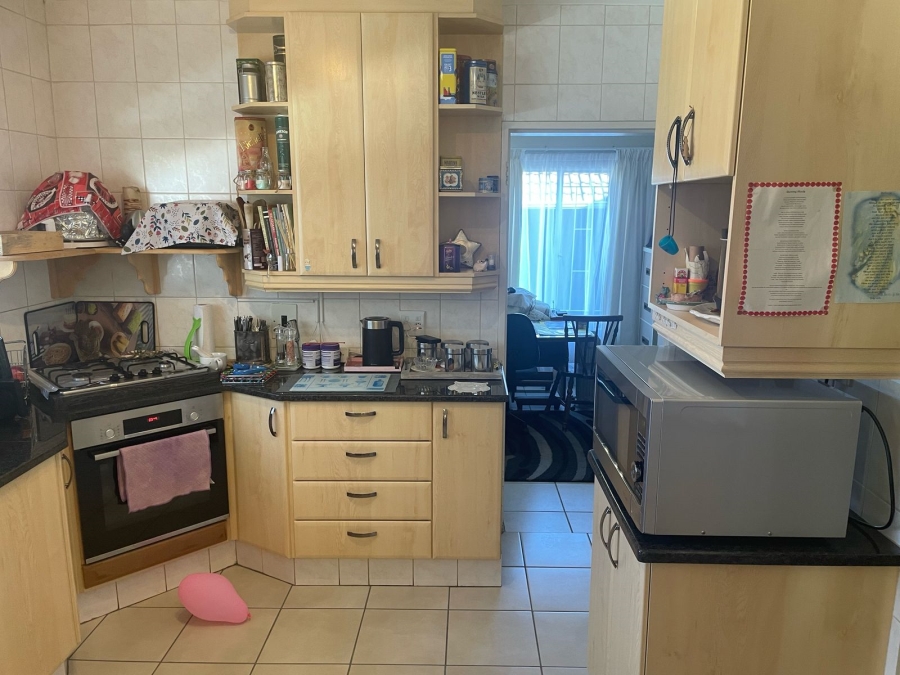 3 Bedroom Property for Sale in Breaunanda Gauteng