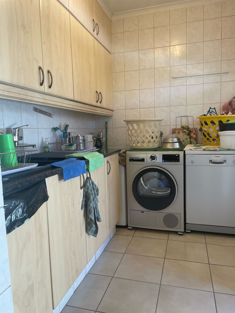 3 Bedroom Property for Sale in Breaunanda Gauteng