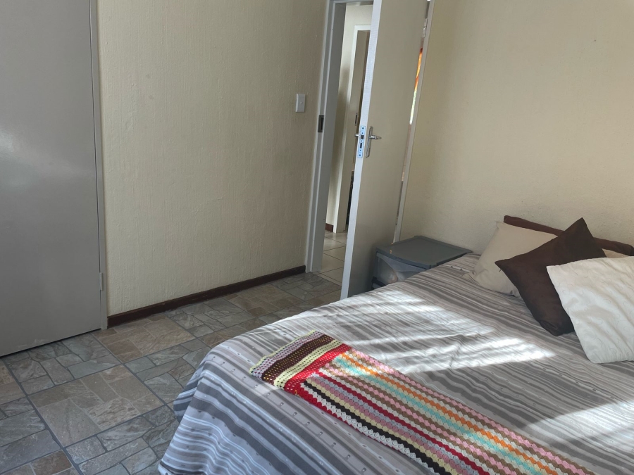 3 Bedroom Property for Sale in Breaunanda Gauteng