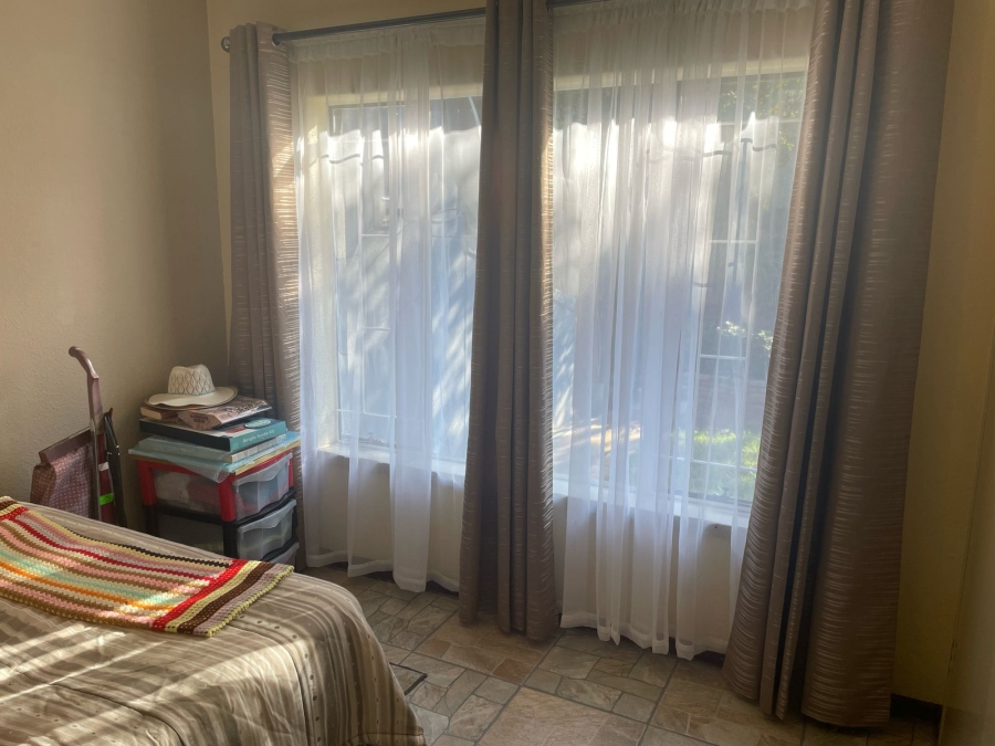 3 Bedroom Property for Sale in Breaunanda Gauteng