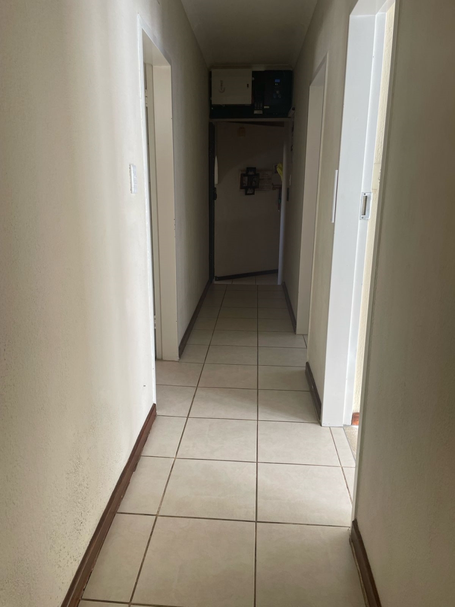3 Bedroom Property for Sale in Breaunanda Gauteng