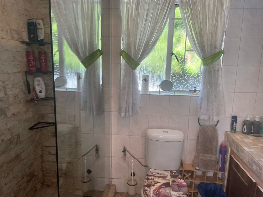 3 Bedroom Property for Sale in Breaunanda Gauteng