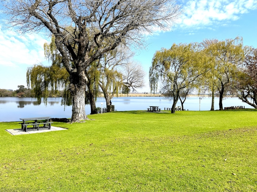 4 Bedroom Property for Sale in Vaalview Gauteng