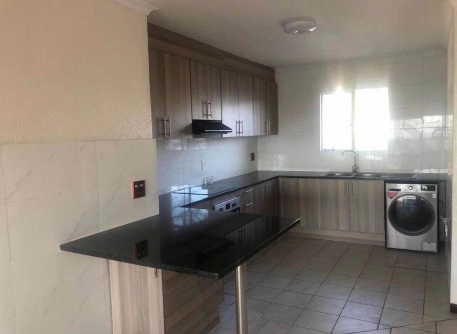 2 Bedroom Property for Sale in Primrose Gauteng