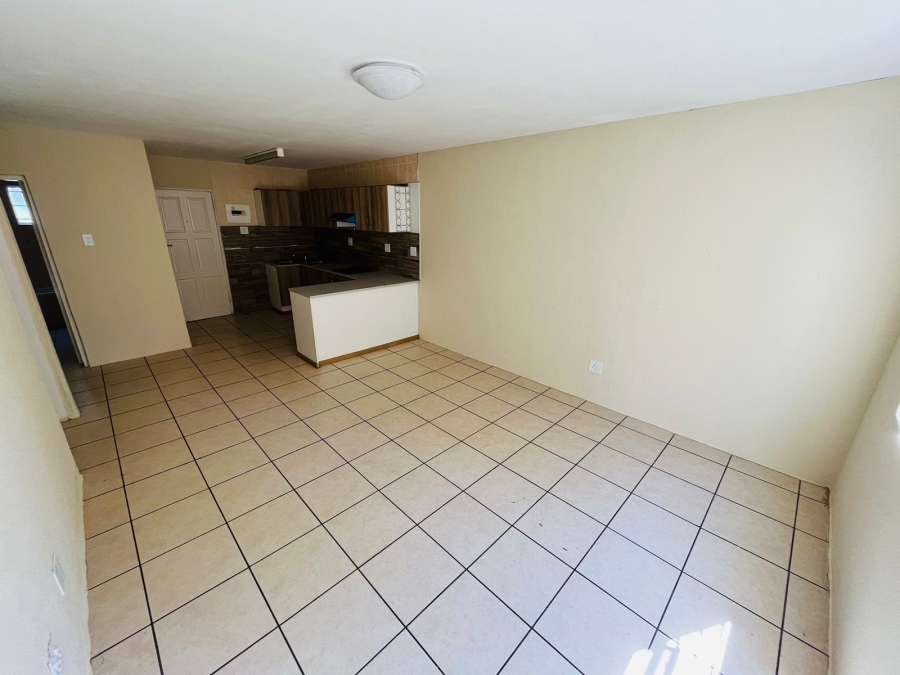 To Let 3 Bedroom Property for Rent in Florentia Gauteng