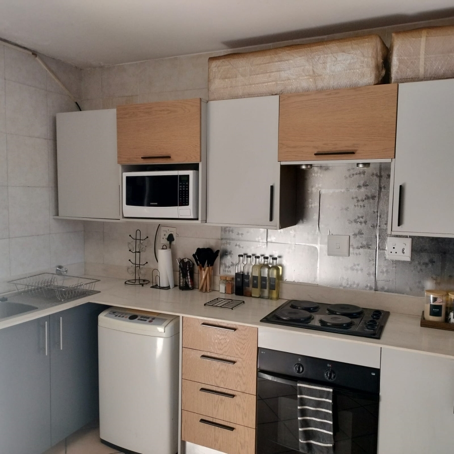 To Let 3 Bedroom Property for Rent in Florentia Gauteng