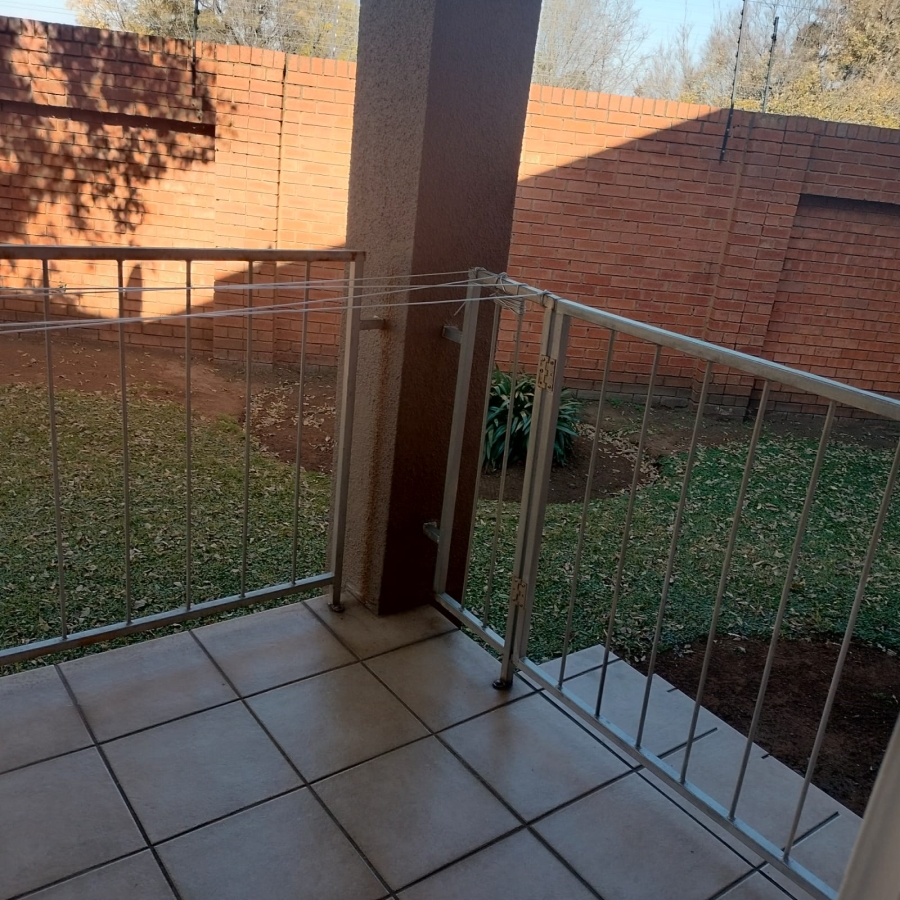 To Let 3 Bedroom Property for Rent in Florentia Gauteng