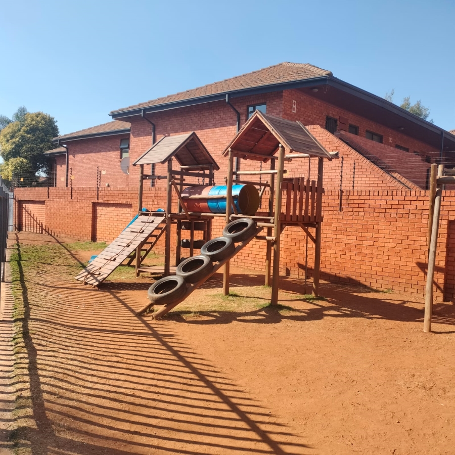 To Let 3 Bedroom Property for Rent in Florentia Gauteng