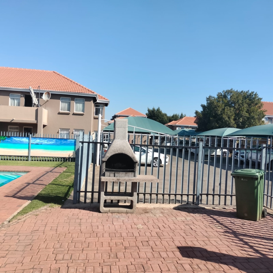 To Let 3 Bedroom Property for Rent in Florentia Gauteng