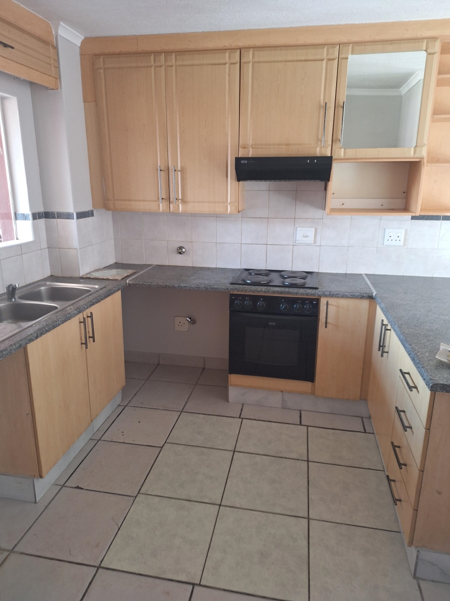 2 Bedroom Property for Sale in Castleview Gauteng