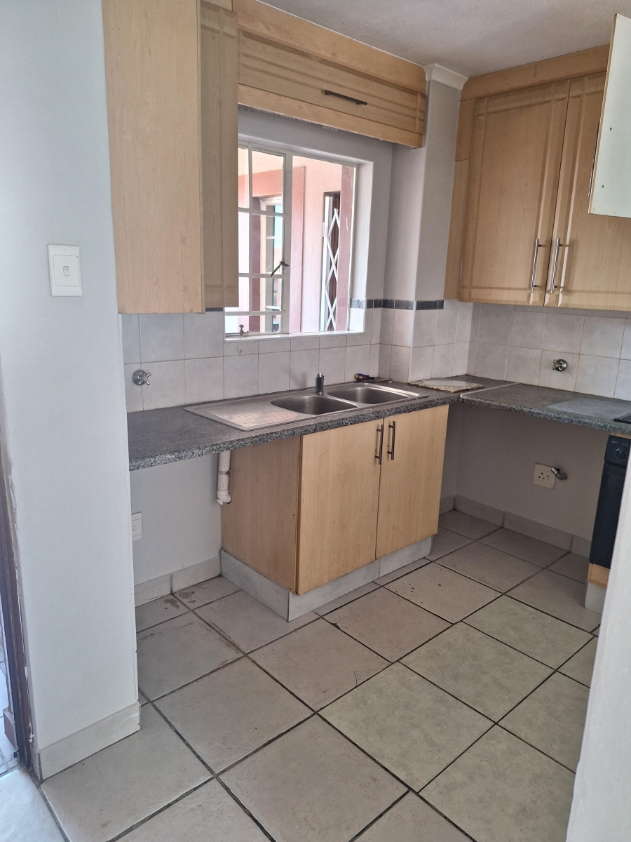 2 Bedroom Property for Sale in Castleview Gauteng