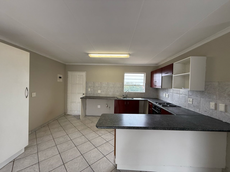 2 Bedroom Property for Sale in Liefde en Vrede Gauteng