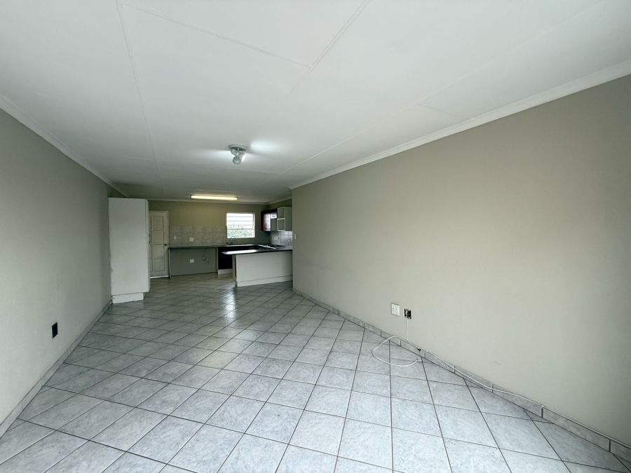 2 Bedroom Property for Sale in Liefde en Vrede Gauteng